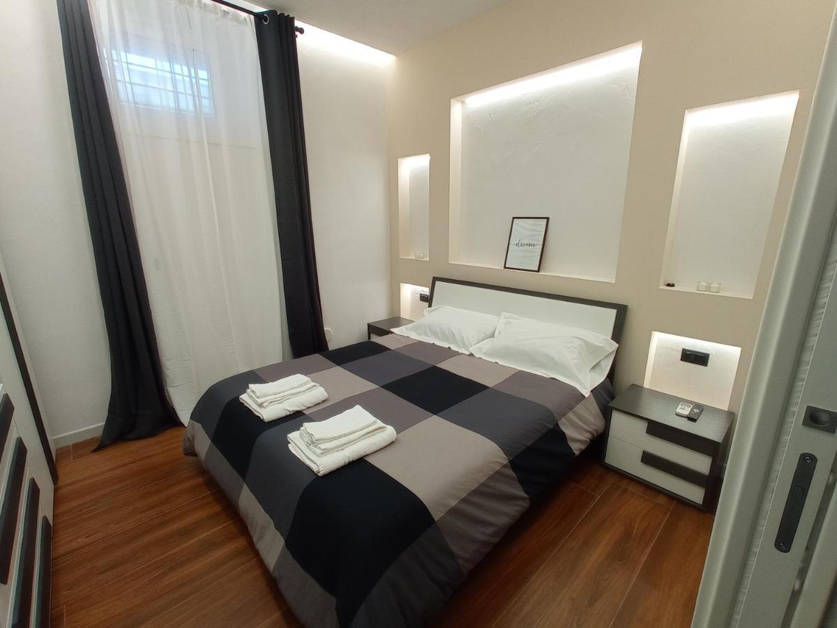 Suites Elifani Trani Esterno foto
